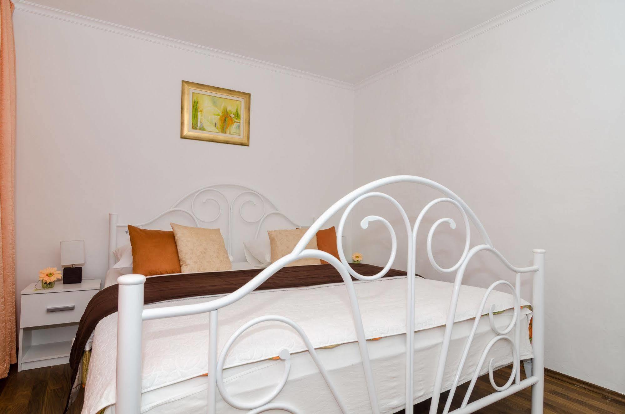 דוברובניק Apartments Minerva מראה חיצוני תמונה